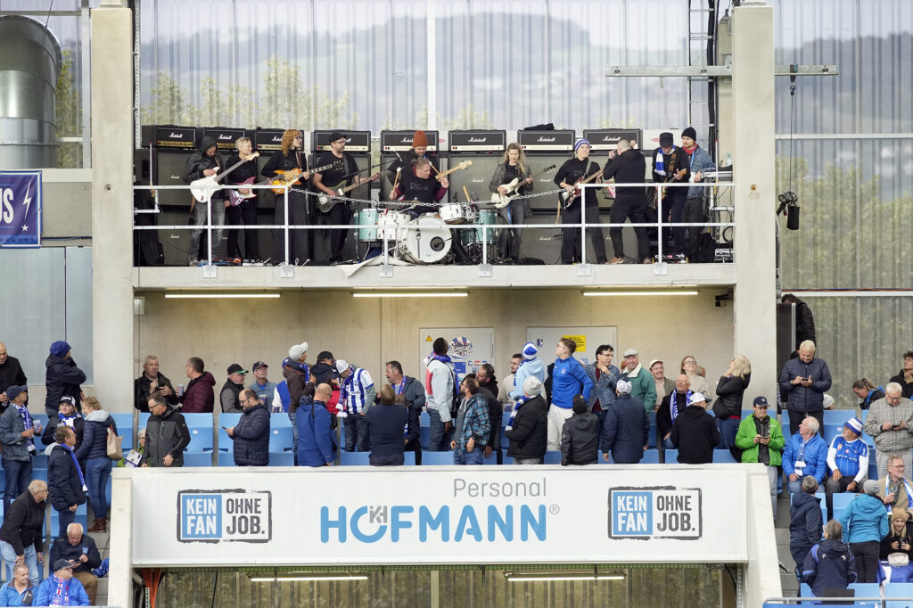 Blau Weiss Stadion – Foto: © Reinhard Winkler